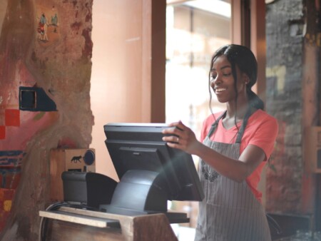 Prix caisse enregistreuse : quel budget prévoir